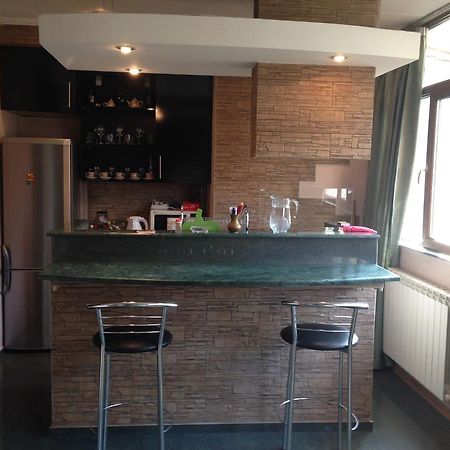 Apartment On Sanapiro Tbilisi Ngoại thất bức ảnh