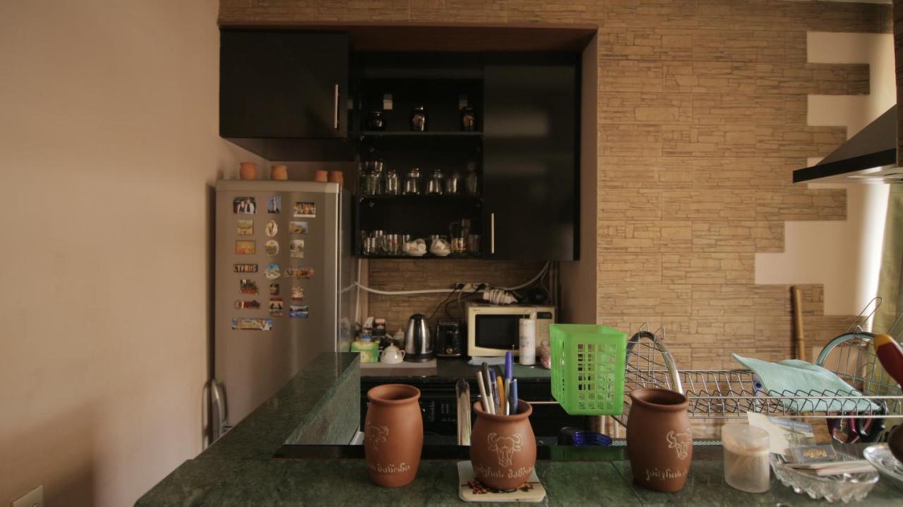 Apartment On Sanapiro Tbilisi Ngoại thất bức ảnh