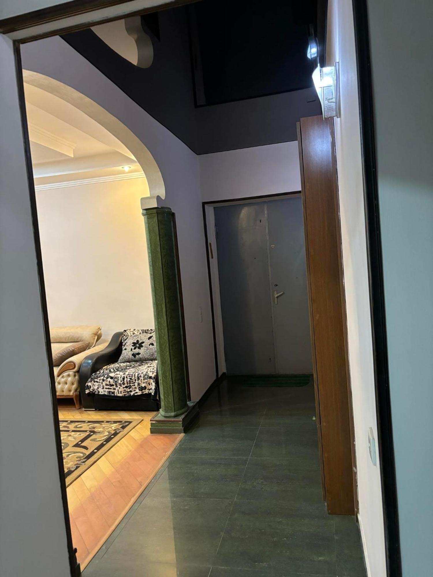 Apartment On Sanapiro Tbilisi Ngoại thất bức ảnh