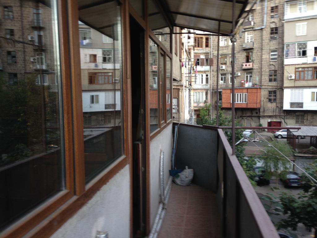 Apartment On Sanapiro Tbilisi Phòng bức ảnh